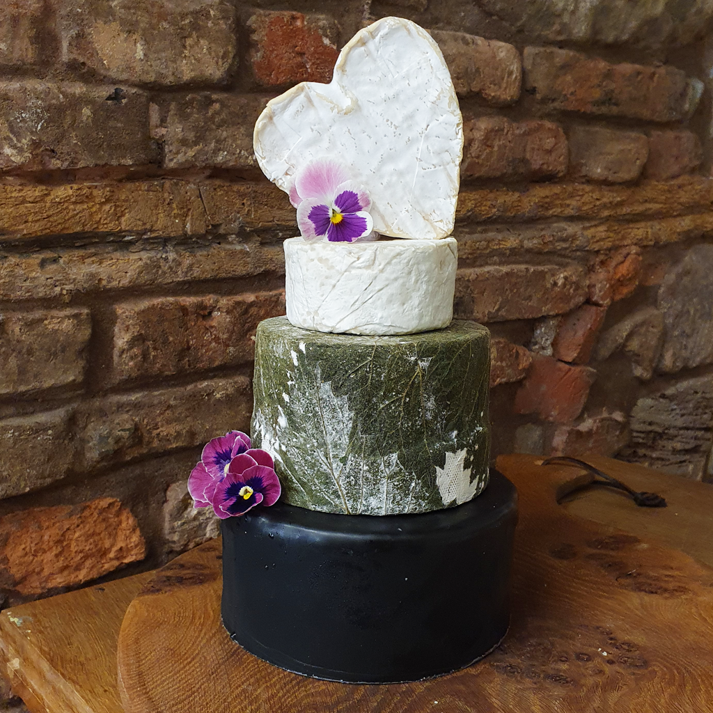 Ria Cheese Wedding Cake, 2.9kg cheese stack