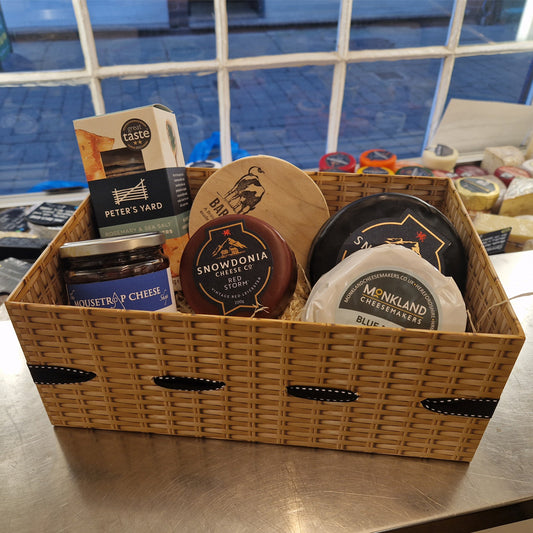 Tasty cheese selection hamper