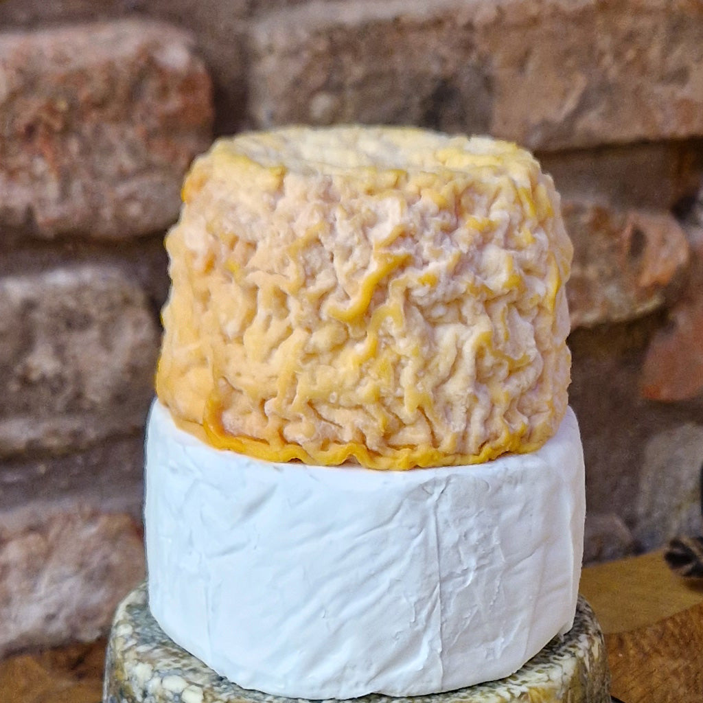 Annelise Wedding Cheese Cake, 4.6kg small cheese tower.