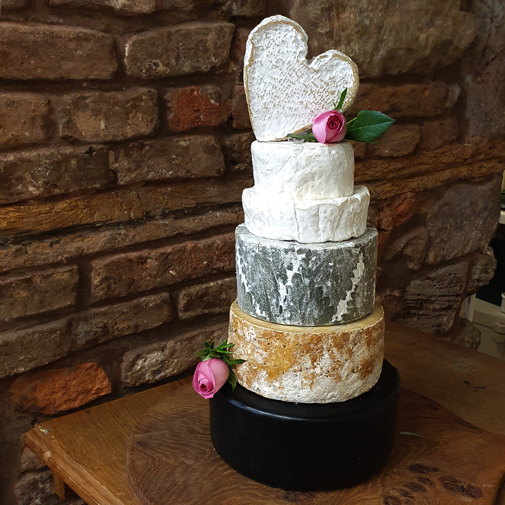 Poppy Wedding Cheese Cake, 4.6kg gorgeous cheese tower.