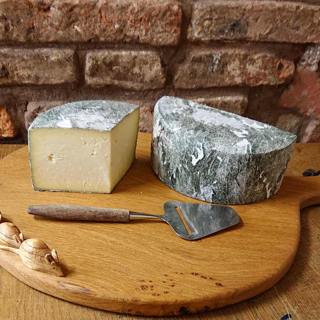 Cornish Yarg, Lovely nettle covered cheese, buy now, next day delivery ...